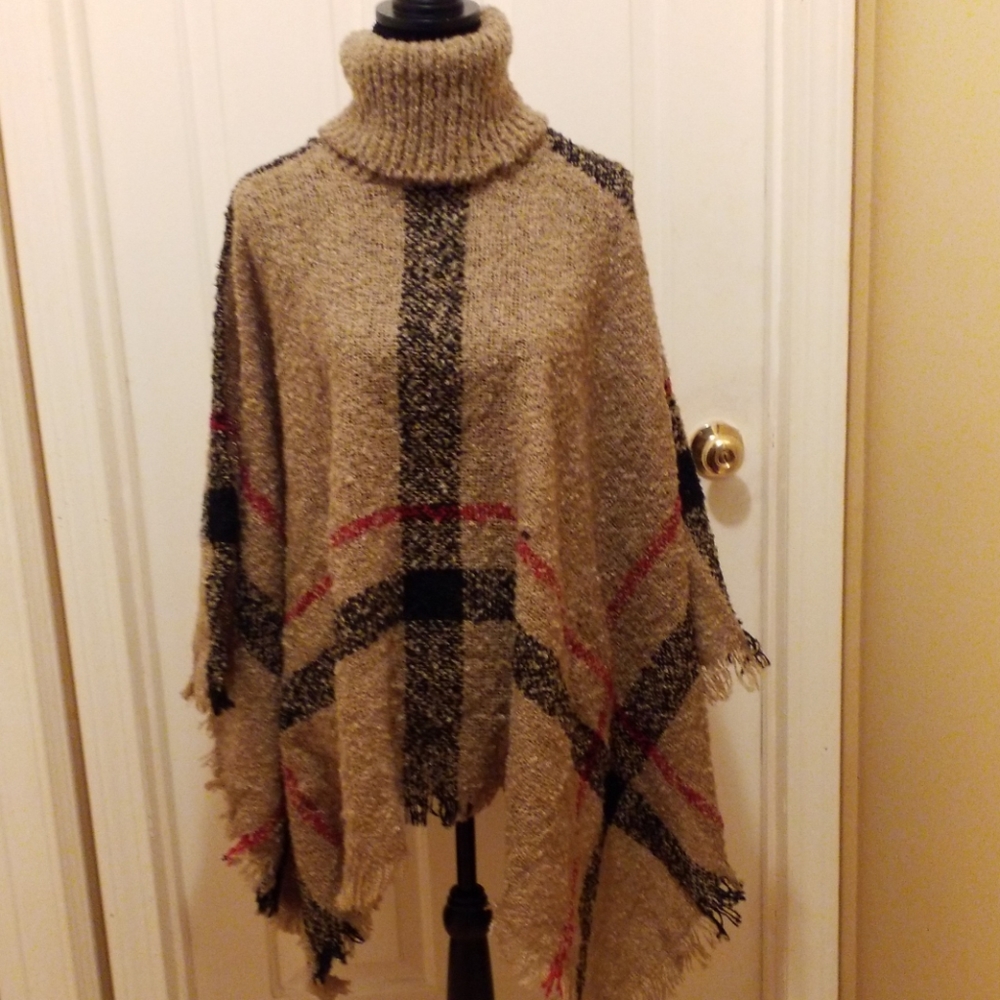PLAID DESIGN PONCHO LT OR DK KHAKI **ONLY 1 LEFT!! - Picture 8 of 8
